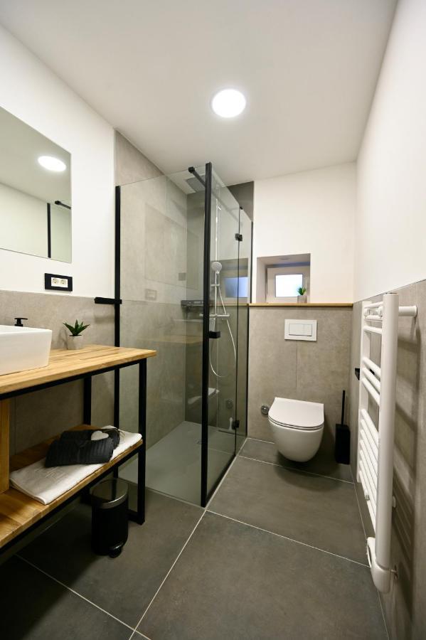 Poseidon Apartment Изола Экстерьер фото